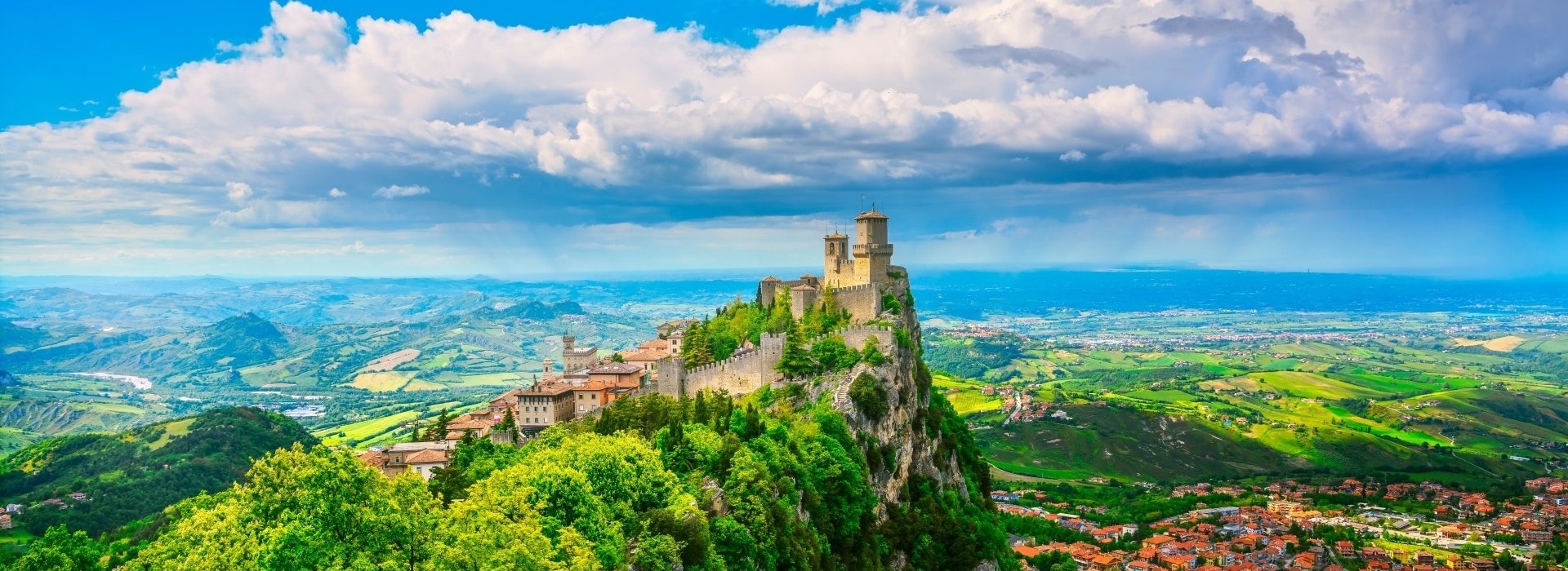 Women ride Emilia-Romagna*